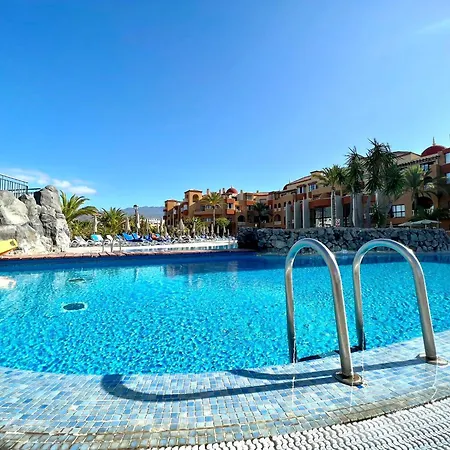 Junior Suite, With Heated Pool, Wifi, Close To Beach San Miguel de Abona