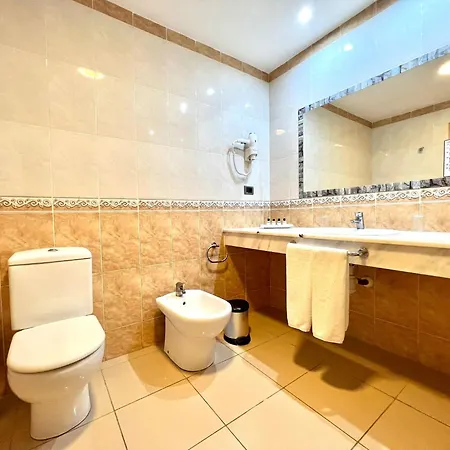 Apartman Junior Suite, With Heated Pool, Wifi, Close To Beach *