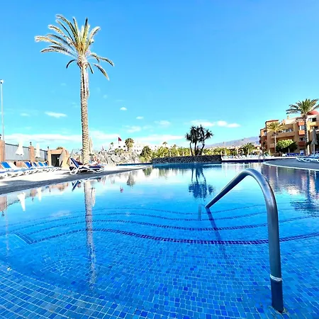 Apartment Junior Suite, With Heated Pool, Wifi, Close To Beach San Miguel de Abona