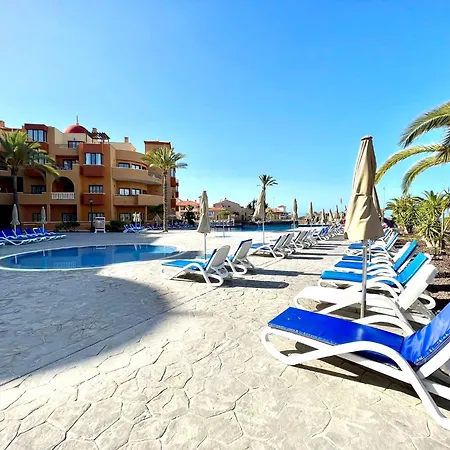 Junior Suite, With Heated Pool, Wifi, Close To Beach Apartment