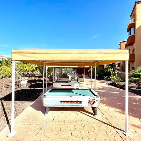 Junior Suite, With Heated Pool, Wifi, Close To Beach Apartment *