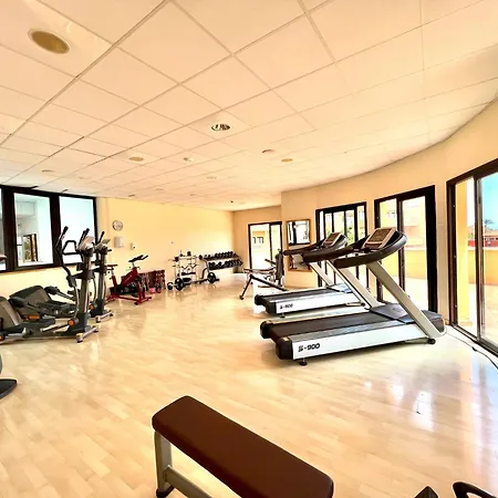 Junior Suite, With Heated Pool, Wifi, Close To Beach Apartment San Miguel de Abona